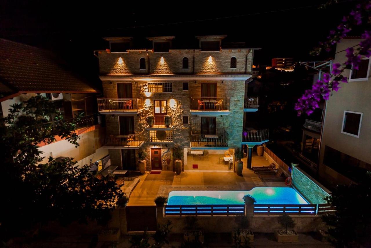 Leda Suites Parga Extérieur photo