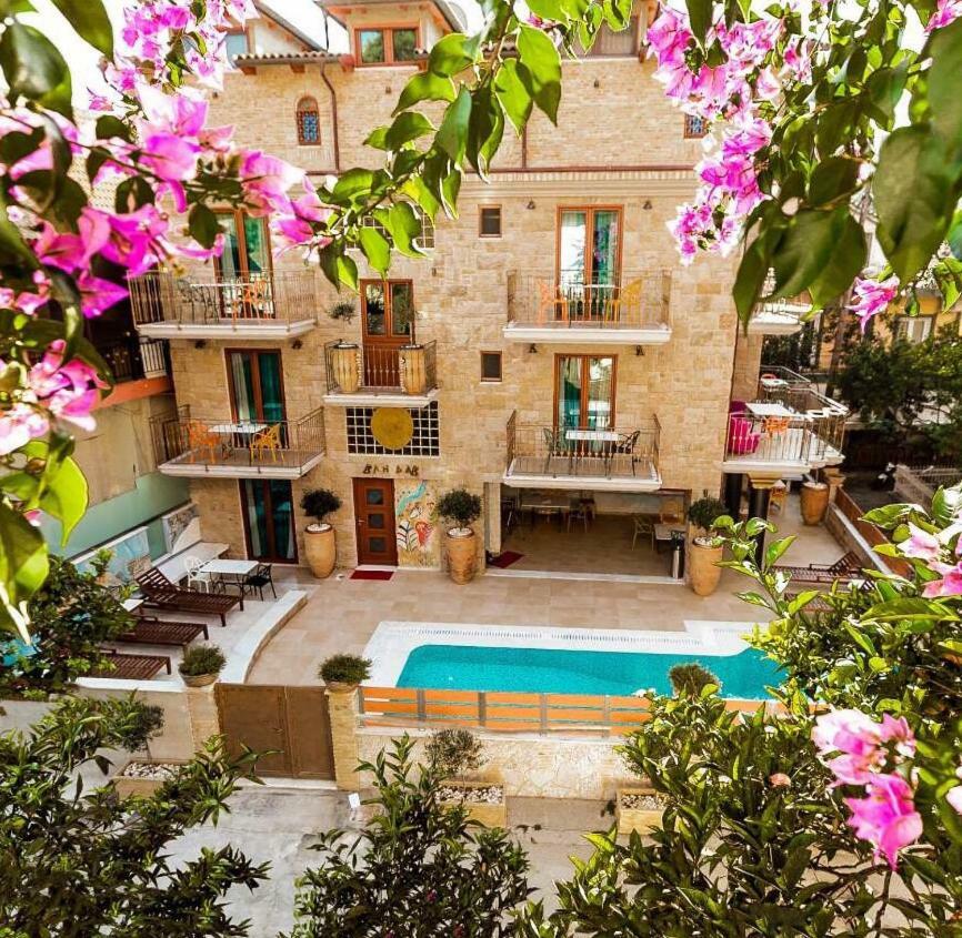 Leda Suites Parga Extérieur photo